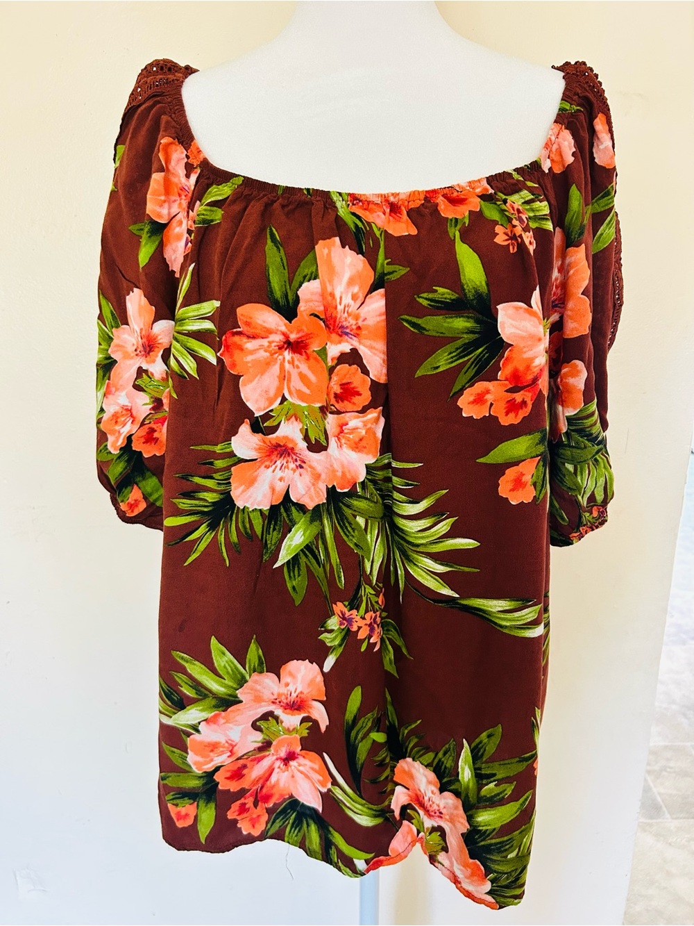 Unique Spectrum women’s floral blouse shirt 3X